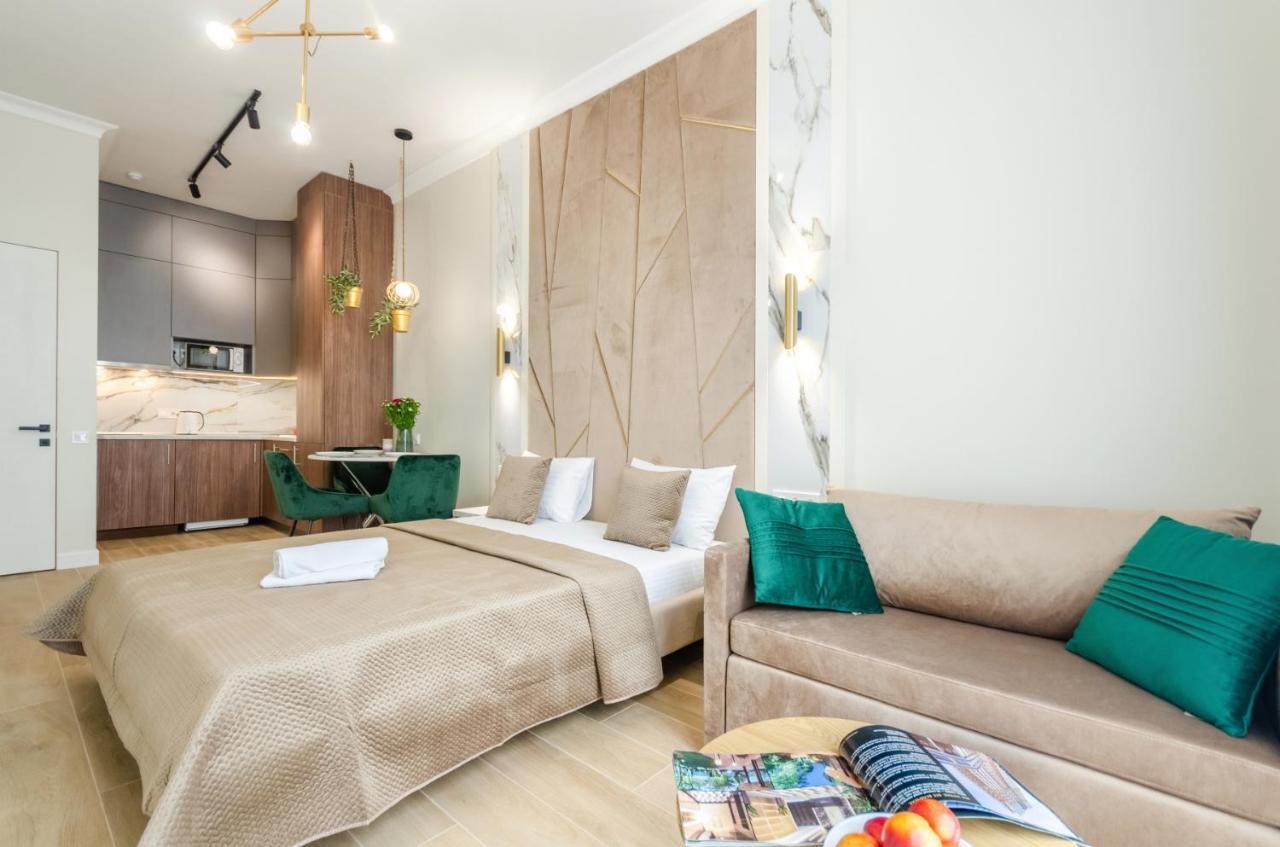 Modern New Cozy Apartment Kvartet Railway Station Kiev Eksteriør billede