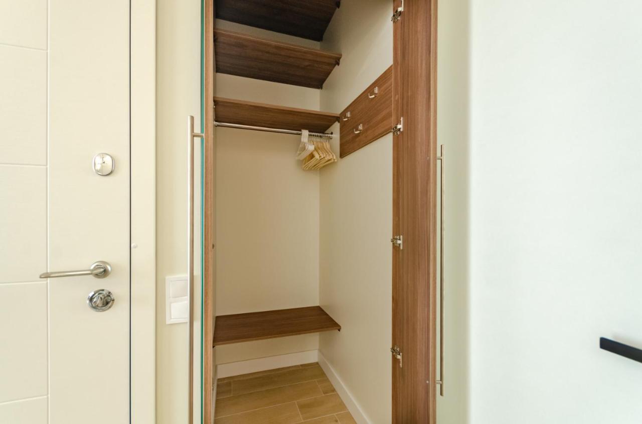 Modern New Cozy Apartment Kvartet Railway Station Kiev Eksteriør billede