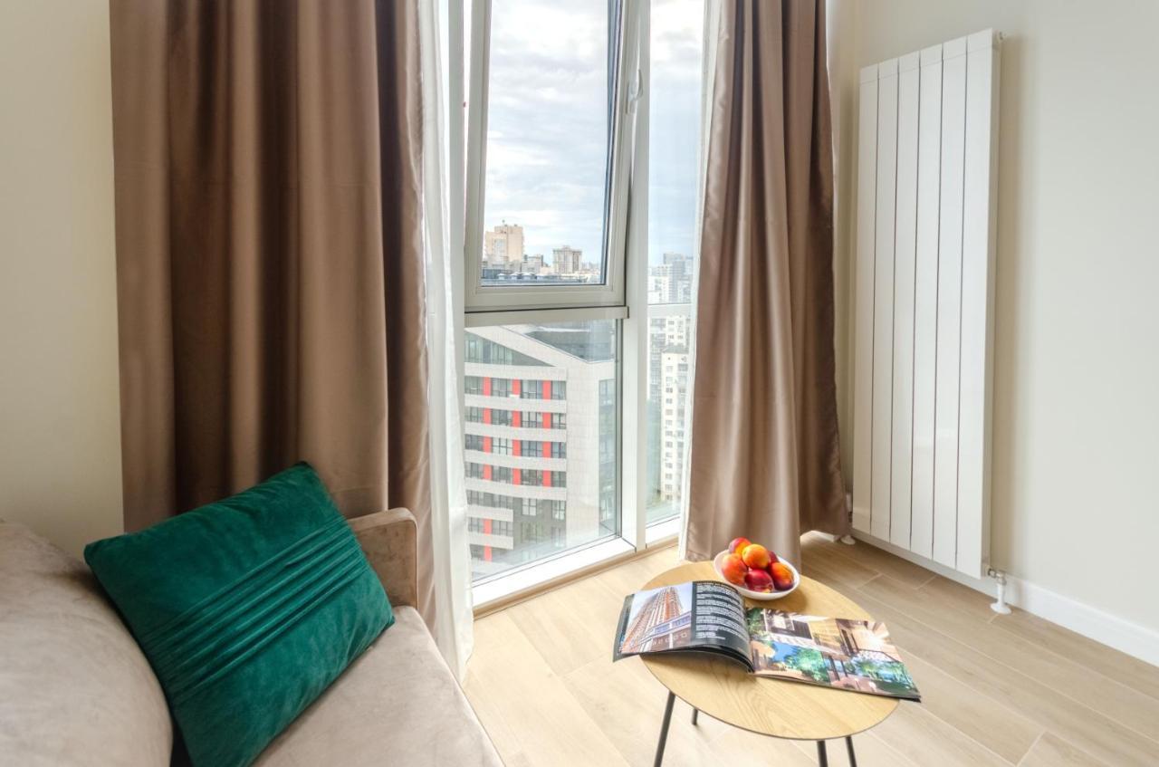 Modern New Cozy Apartment Kvartet Railway Station Kiev Eksteriør billede