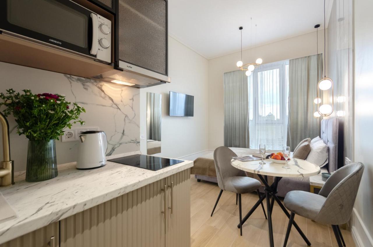 Modern New Cozy Apartment Kvartet Railway Station Kiev Eksteriør billede