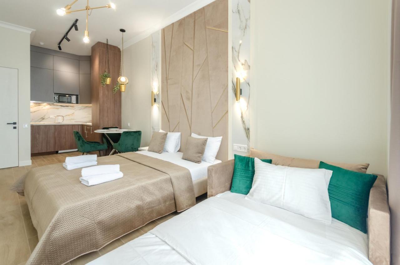 Modern New Cozy Apartment Kvartet Railway Station Kiev Eksteriør billede