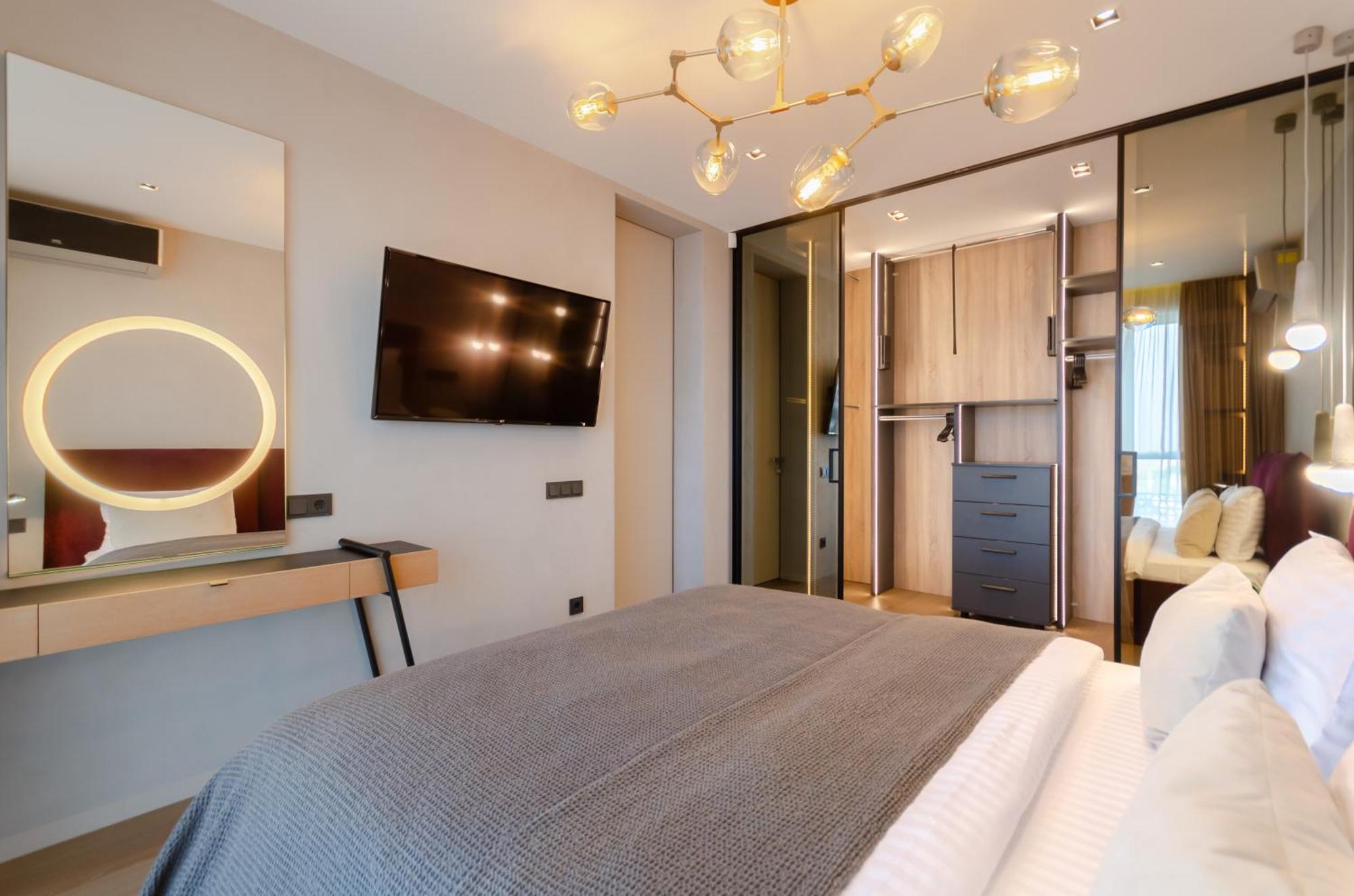 Modern New Cozy Apartment Kvartet Railway Station Kiev Eksteriør billede