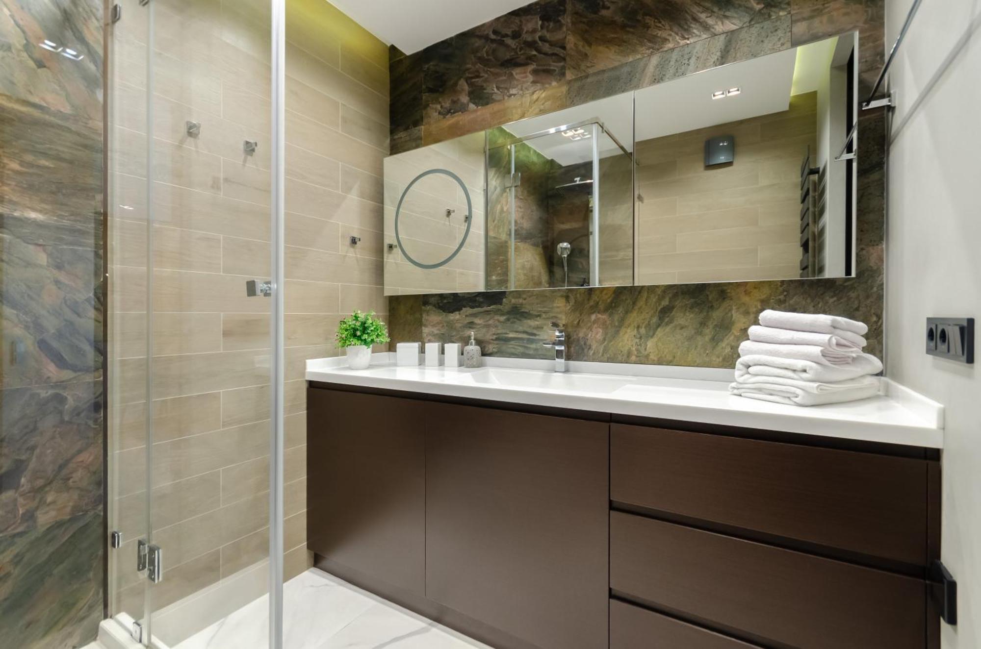 Modern New Cozy Apartment Kvartet Railway Station Kiev Eksteriør billede